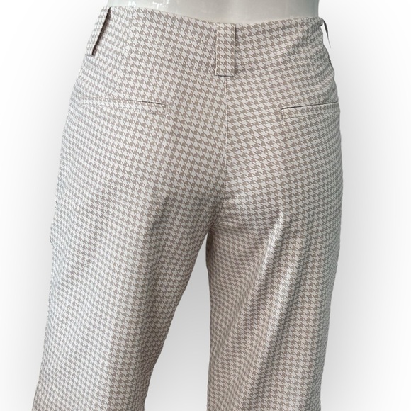 Nike Golf Houndstooth Check Bermuda Shorts - Picture 4 of 11